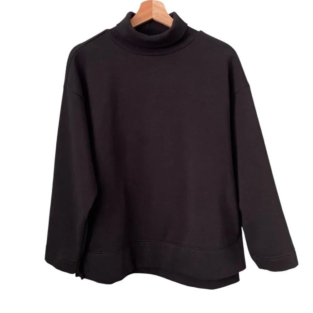 Lou & Grey Fleeceback Turtleneck Sweatshirt in Size Fits L/XL *SEE MEASUREMENT*